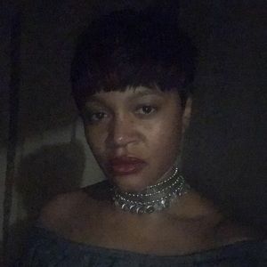 Meet your Posher, Aquillah